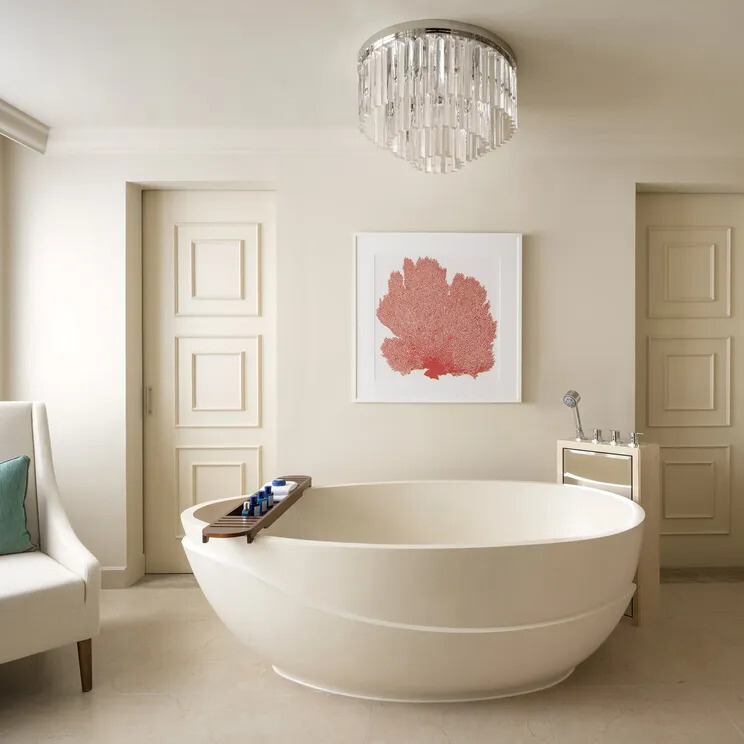 Skyline Suite Bathroom