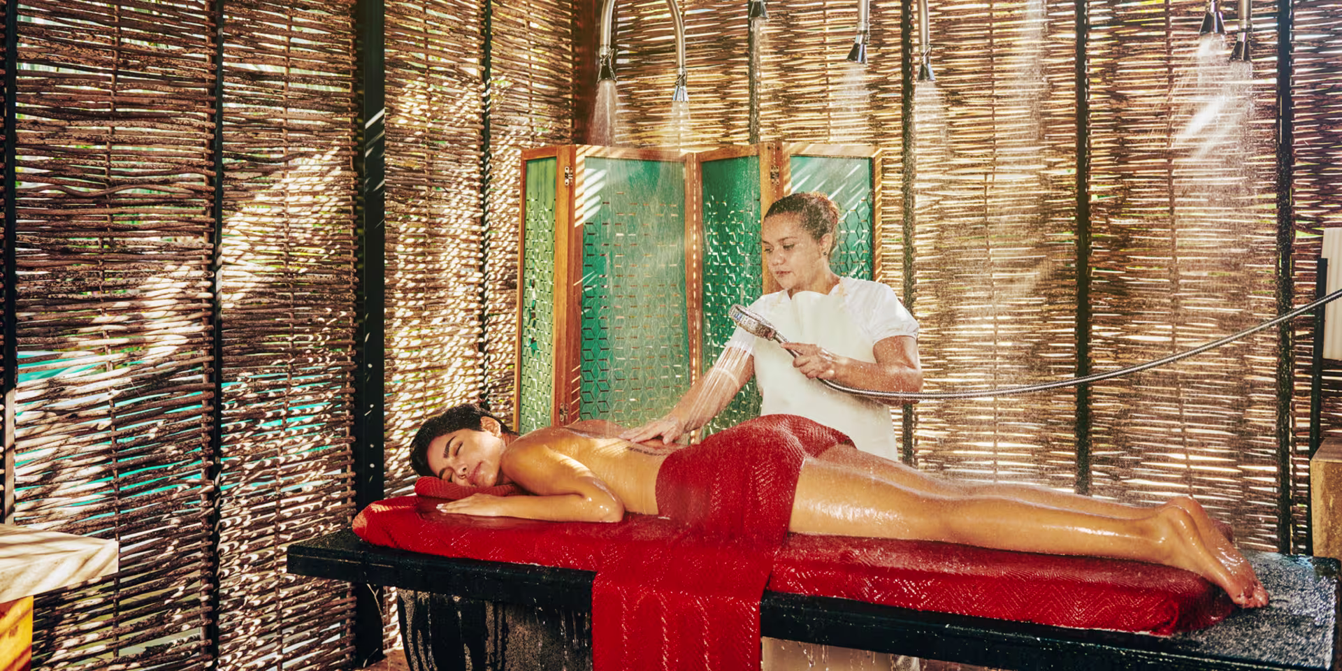 SPA_WOMEN_c92974cf-24ea-4e8d-8c65-78fcae76c26b